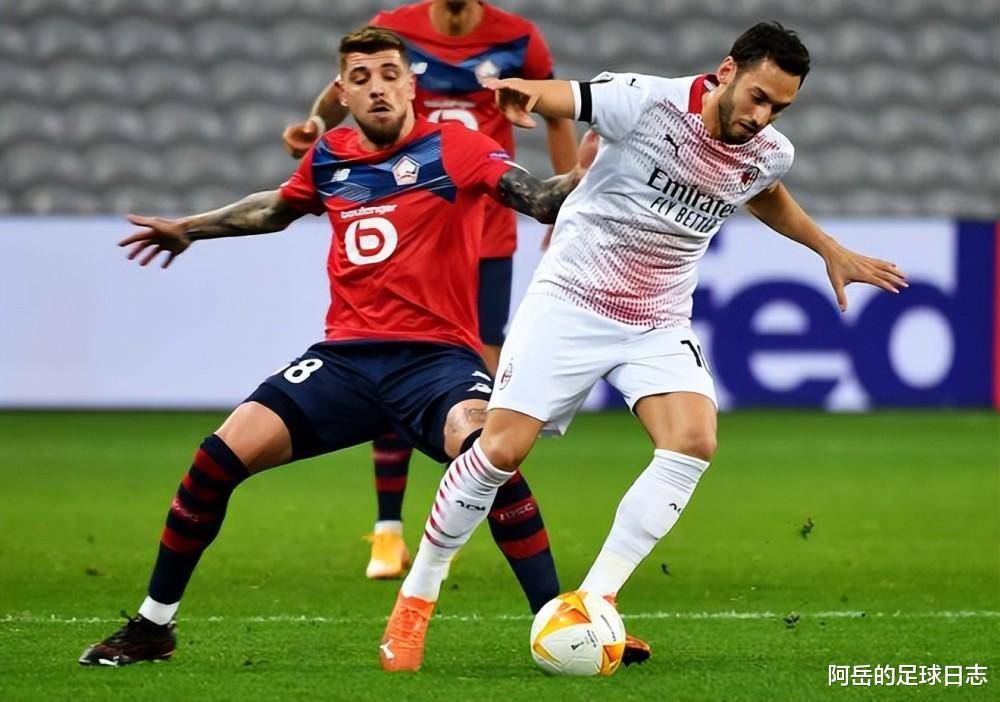 蜂鸟竞技-风云突变！费耶诺德赛后更衣室发声，葡超版图或重绘，赛场秩序良好，身体对抗强度拉满的简单介绍