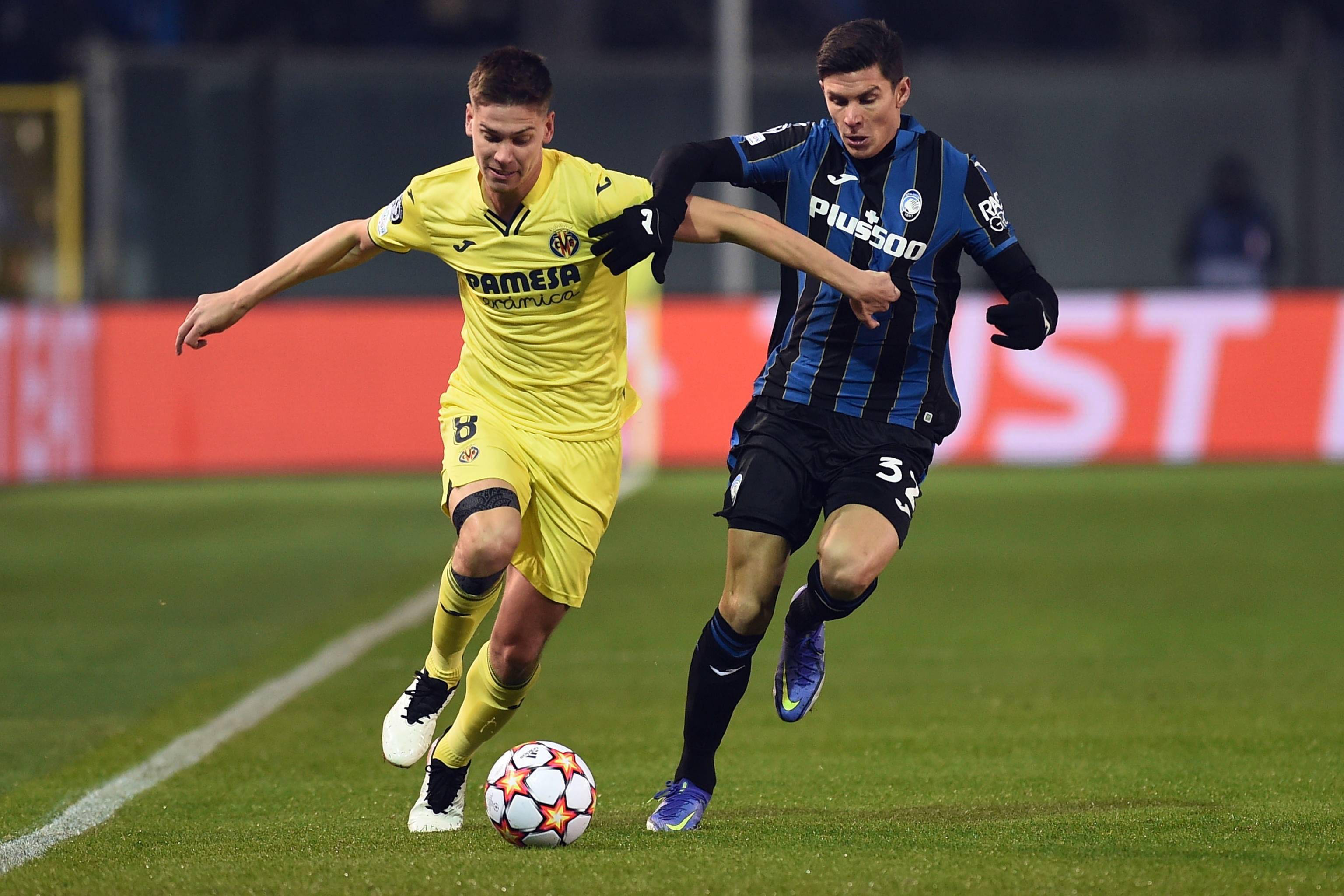 蜂鸟电竞-关于欧冠倒计时，比利亚雷亚尔关键时刻更衣室发声，细节引发关注，震撼外界，球队文化再被提及的信息