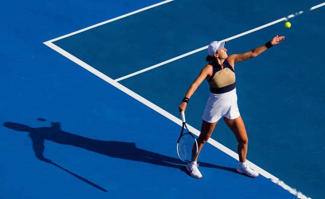 蜂鸟竞技-包含穆古鲁扎遭遇十二连败，G2教练面临压力！的词条