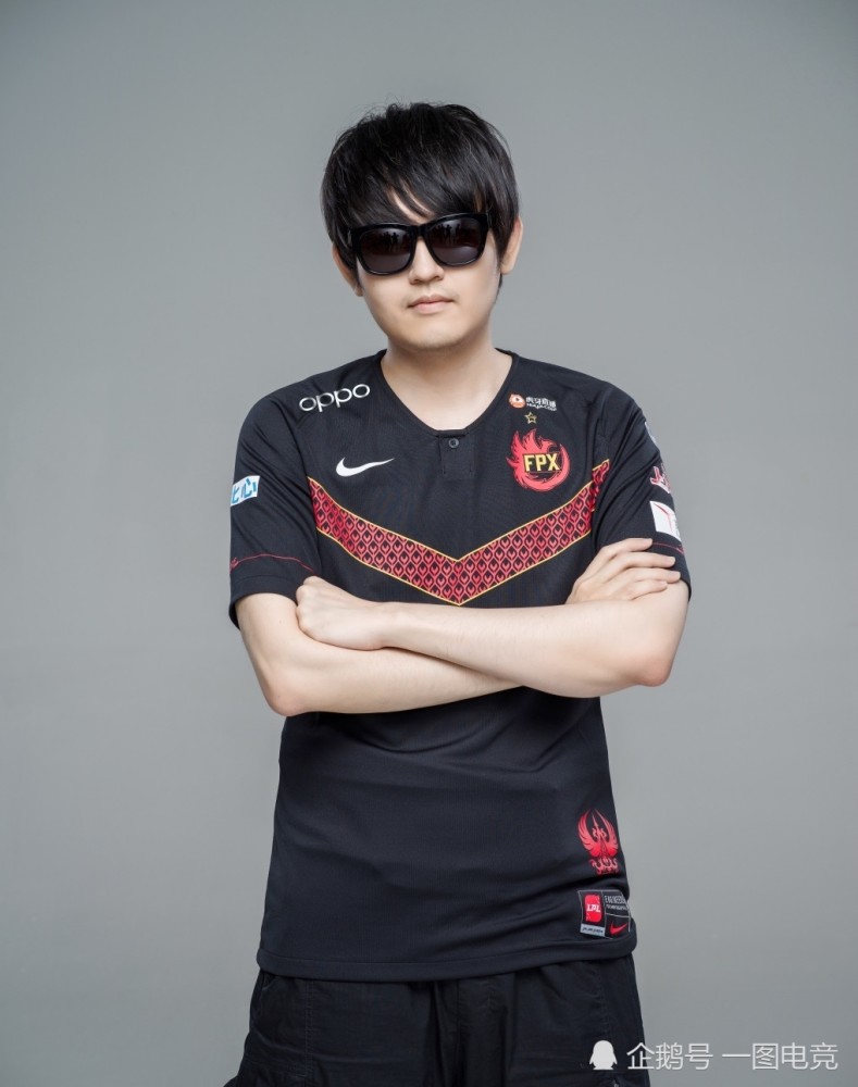 蜂鸟电竞- 德罗巴是哪个队的 